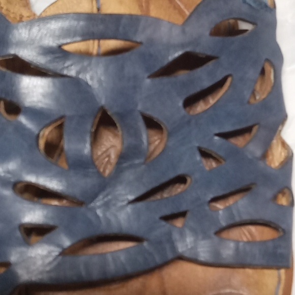 Born blue leather women's sandals size 6 - Picture 10 of 12
